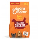 Edgard Cooper con pollo de corral al mango y arándanos para perros